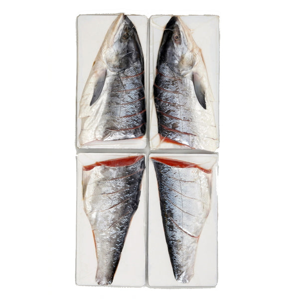 【お歳暮熨斗】北海道　銀毛新巻鮭　姿切り身