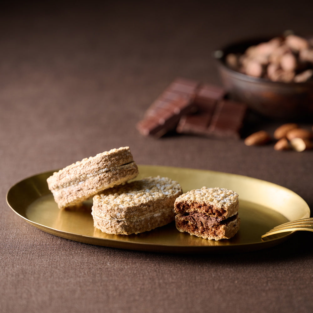 【ギフトカード】リーガロイヤルホテル　アーモンドショコラサンド　8個