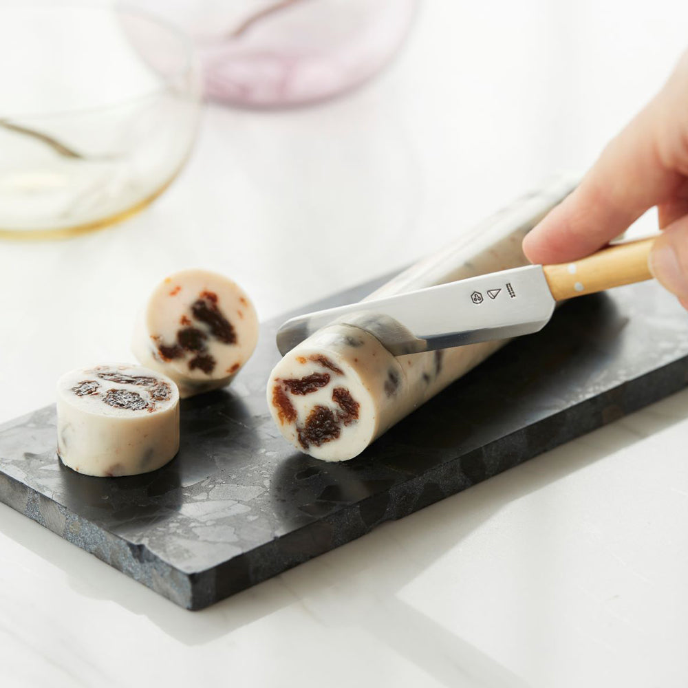 【ギフトカード】カルピス特撰バター（謹製レーズン・バター120g・有塩450g）食べ比べ