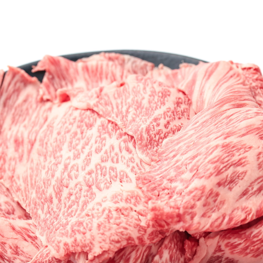 【ギフトカード】はこだて大沼黒牛　肩ロース すき焼き 1500g