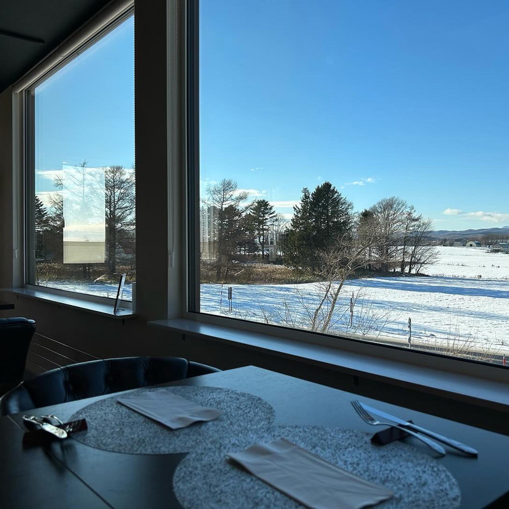 【ギフトカード】北海道・誕生90余年 長期氷温熟成製法 「エーデルワイスファーム」 薪・炭火仕上げベーコン・ソーセージ　ギフト H