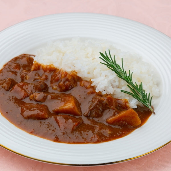 「横浜ロイヤルパークホテル」 監修 野菜入りビーフカレー(18食)