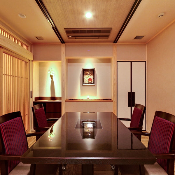 「梅の花」 なみはや寿司2個と和惣菜4種8袋セット