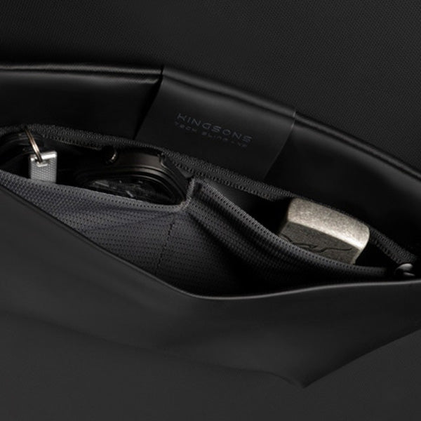 コンパクトで取り出しやすい設計 スリングバッグ KS TECH SLING X3