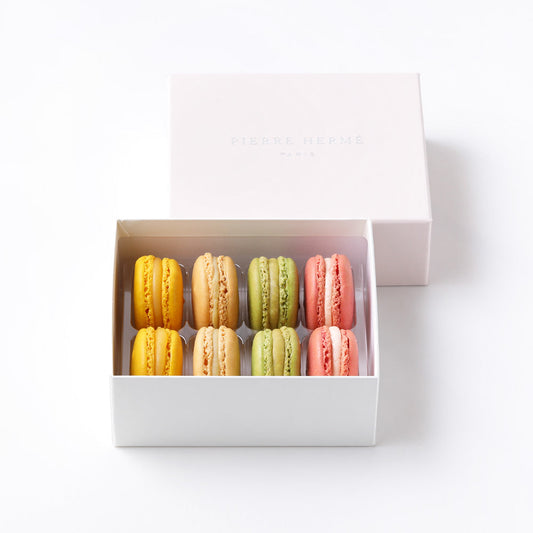 【ギフトカード】ピエール・エルメ・パリ マカロン 8個詰合わせ