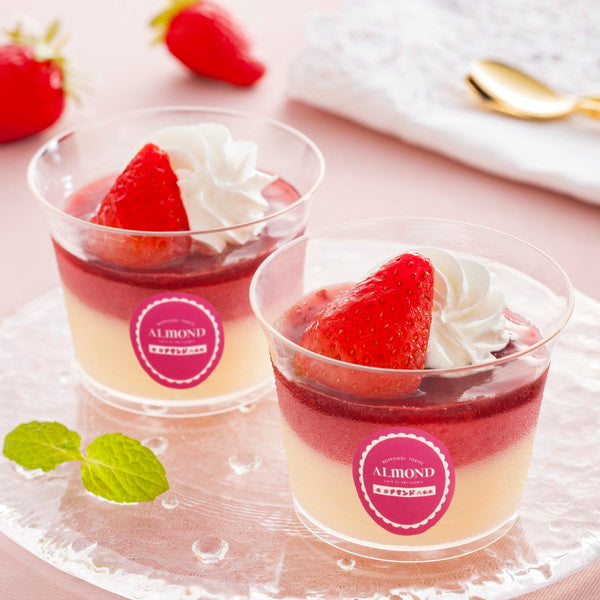 【お歳暮解体セール】苺のプリンパフェ