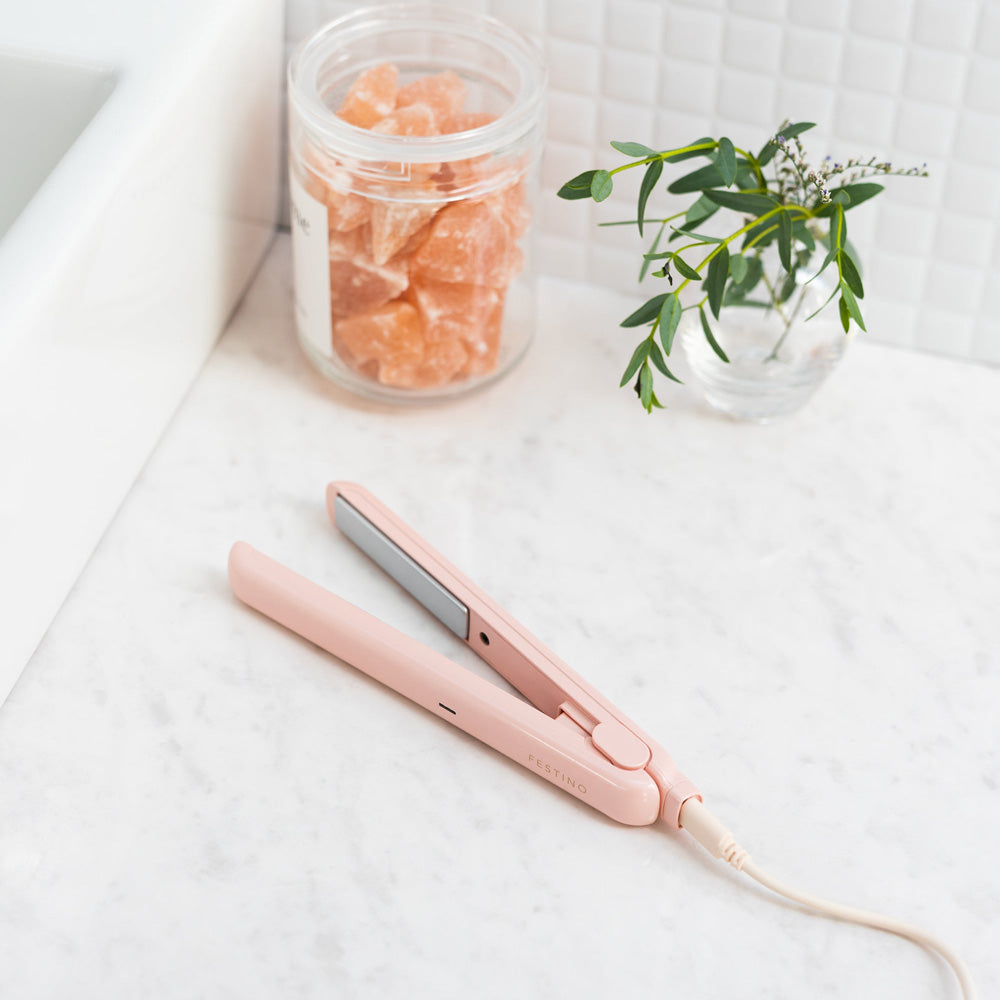 【ギフトカード】FESTINO（フェスティノ）USB スタイリング ヘアアイロン ホワイト