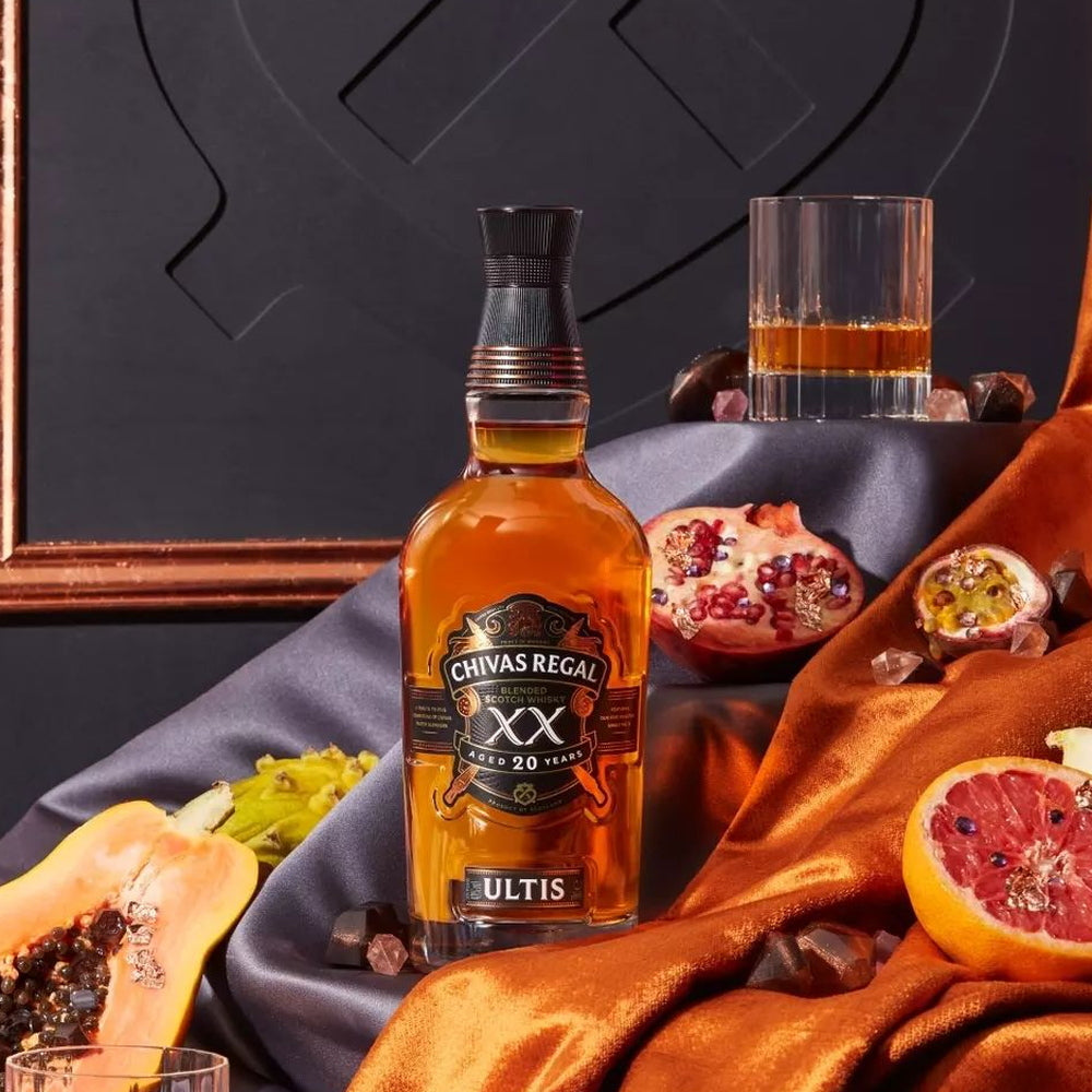 1801年創業スコッチ・ウイスキー　シーバスリーガル　アルティス 20年 箱入【700ml×3本】