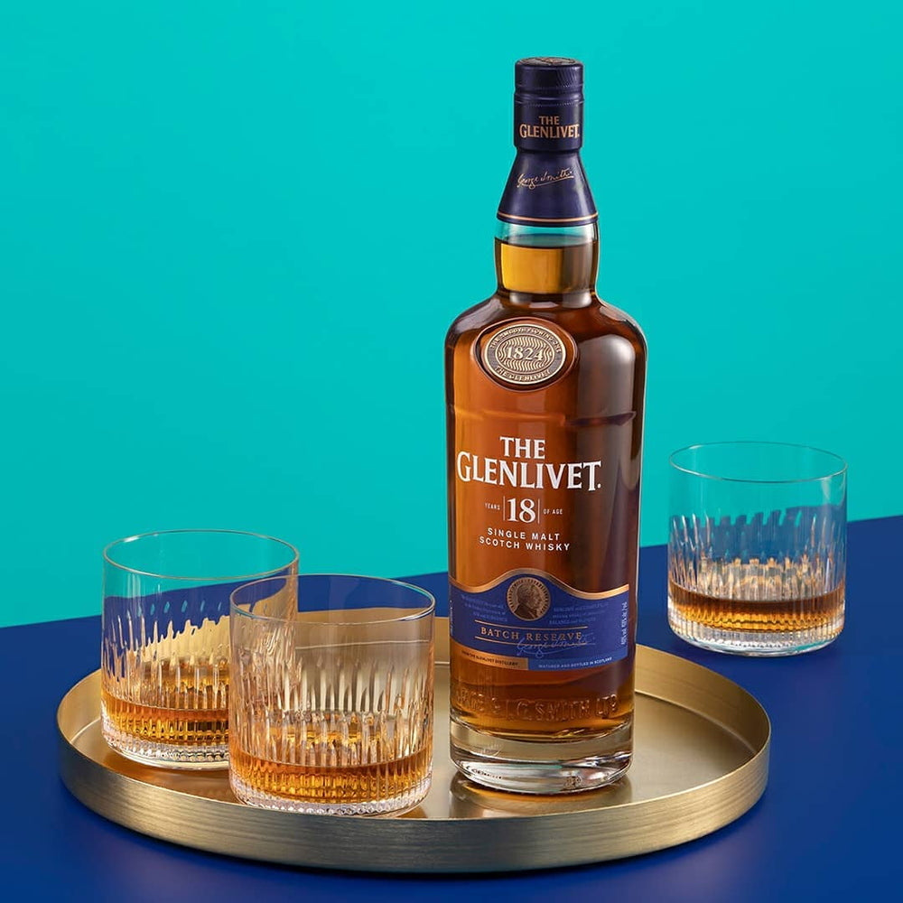 【ギフトカード】1824年創業スコッチ・ウイスキー ザ・グレンリベット  18年 箱入 700ml 2本