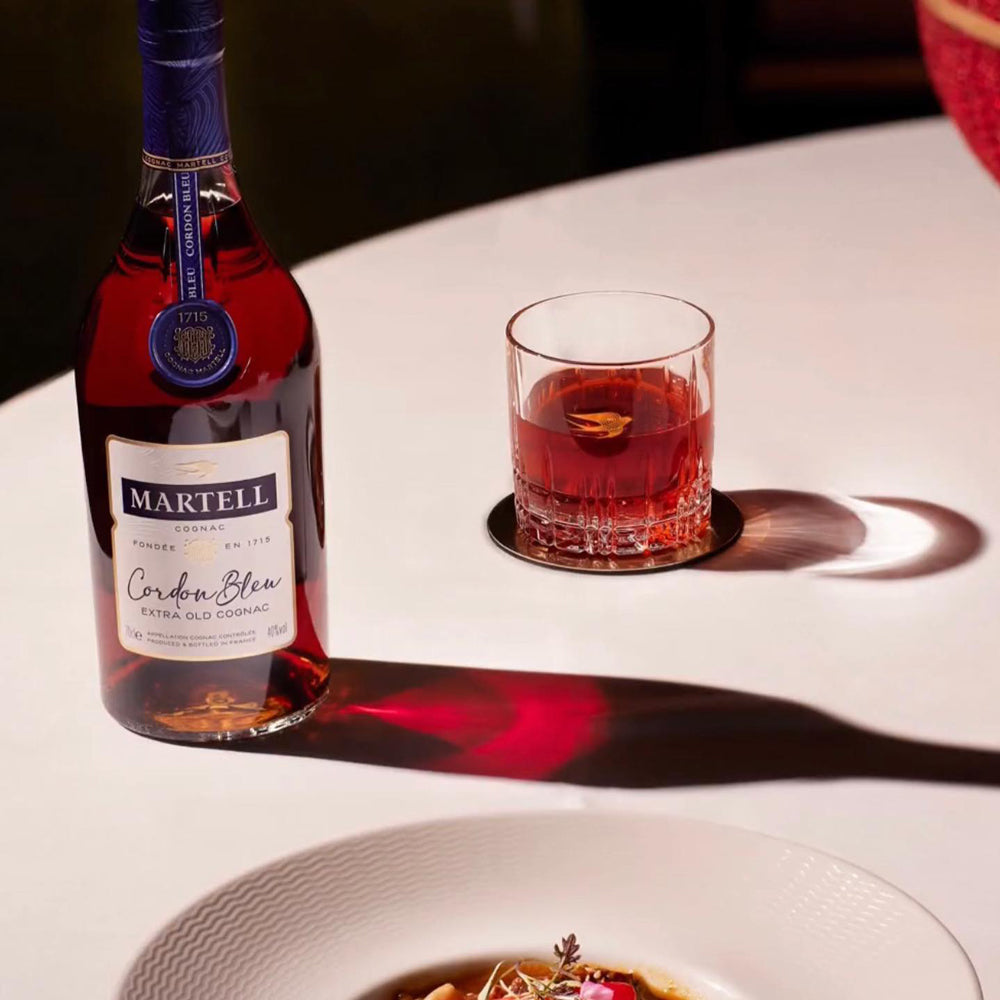 【ギフトカード】1715年創業コニャック マーテル コルドンブルー 箱入 700ml