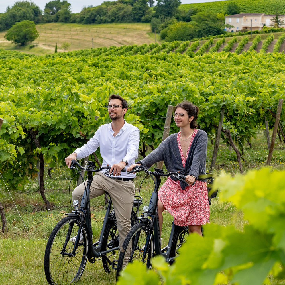 【ギフトカード】Hennessy（ヘネシー） X.O 700ml箱付 1本