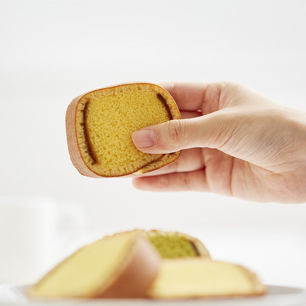 【ギフトカード】「文明堂」和菓撰20個入(カステラ巻(ハニー・抹茶)・栗饅頭・くるみ饅頭 各5個)